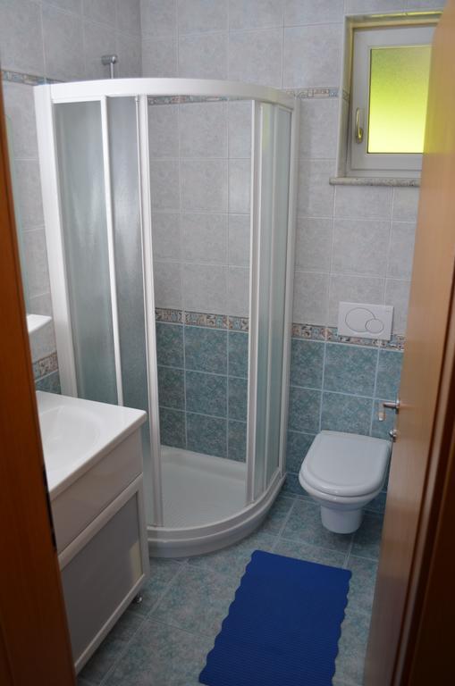 Apartment Brumec Бохин Стая снимка